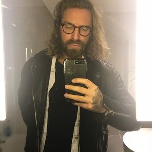 Meet your Posher, Gary